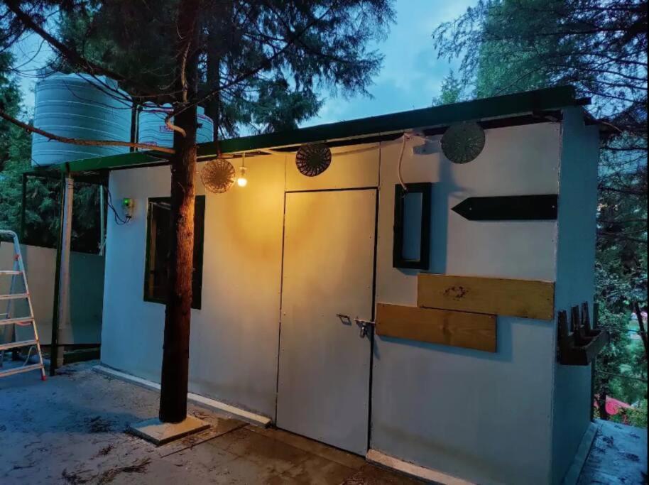 The Hill Story, Entire Chalet, Offbeat,Cozy Mussoorie Exterior photo