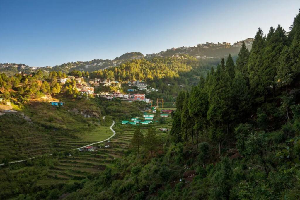 The Hill Story, Entire Chalet, Offbeat,Cozy Mussoorie Exterior photo